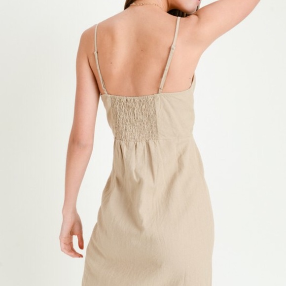 NWT Khaki Button Down Midi Dress - Picture 2 of 4